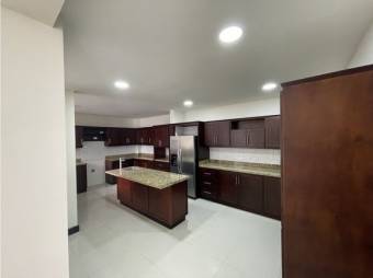 VENTA DE CASA SAN JOSE, ESCAZU, TREJOS MONTEALEGRE