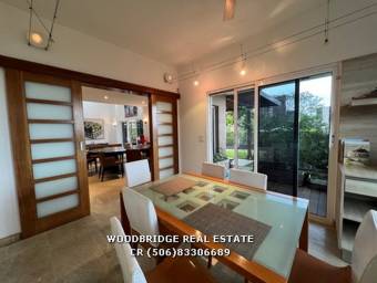 Casa en Escazu alquiler $9.000 /700 mt. exc. ubicacion.