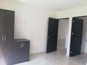 Se alquila espacioso apartamento en condominio de San Antonio de Alajuela 24-1040