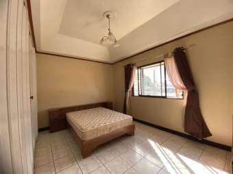 Se alquila espacioso apartamento amoblado en Pavas de San José 24-986