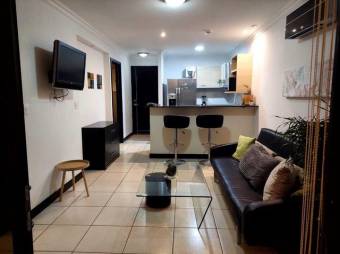 Se alquila apartamento amueblado en condominio de Rio Oro de  Santa Ana 24-1114