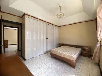 Se alquila espacioso apartamento amoblado en Pavas de San José 24-986