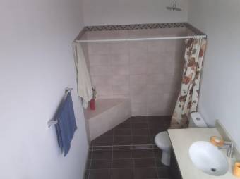 Se venden 2 apartamentos en condominio de San Pablo de Heredia 23-1618