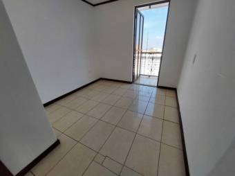 Se vende espaciosa casa en condominio de San Francisco de Heredia 24-453