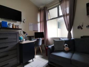 Se vende moderno y espacioso apartamento en condominio en San Francisco de Heredia 23-1578