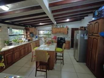 MLS-23-1533 VENTA CASA SANTA ANA SAN JOSE