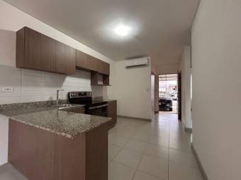 Alquiler de Casa en Condominio Ciruela, Alajuela. RAH 25-1055