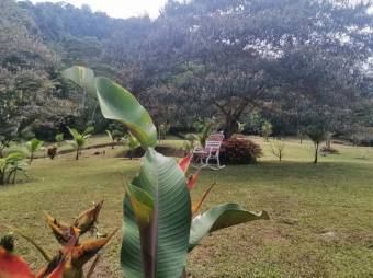 Venta de Finca en Turrialba, Cartago. RAH 25-1070 