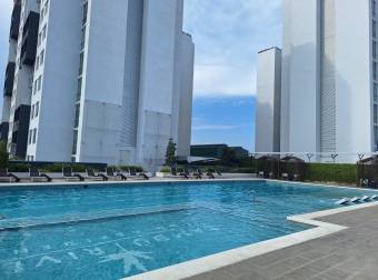 EN REMATE Apartamento en Condominio Bambú Rivera, Cinco Esquina, Tibas