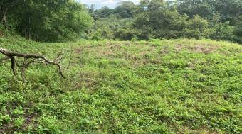 944 m2 lot with lots of potential near Playa Grande