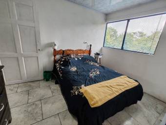 MLS-25-928 VENTA PROPIEDAD CON 3 APARTAMENTOS BARRANCA PUNTARENAS 