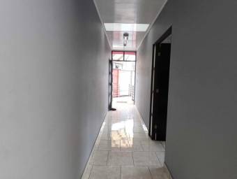 MLS-25-1091 VENTA PROPIEDAD CON 4 APARTAMENTOS GOICOECHEA SAN JOSE 