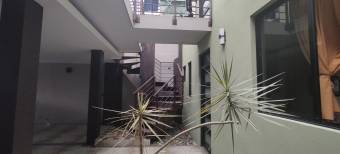 MLS-25-1089 VENTA PROPIEDAD CON 4 APARTAMENTOS GOICOECHEA SAN JOSE 