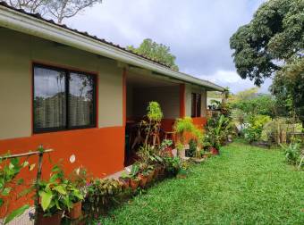 Quinta en Pueblo Nuevo de Agua Buena, Coto Brus, Puntarenas