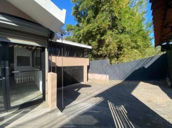 Se vende casa para inversión en Santa Ana Centro 23-1509