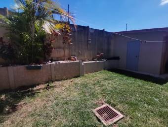 MLS-25-1001 VENTA CASA LA GUACIMA ALAJUELA 