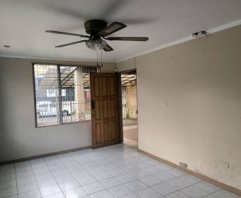 Casa de 1 planta con 3 habitaciones en Goicoechea. Remate bancario.