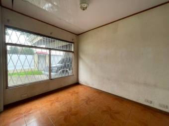 Se vende moderna casa en condominio San Rafael Escazú 25-466