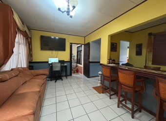 VENTA DE CASA EN LAS CATALINAS - EL GUARCO, CARTAGO