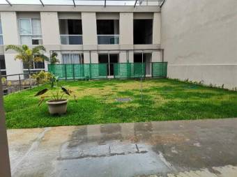 Venta de Apartamento en Montes de Oca, San José. RAH 23-3117	