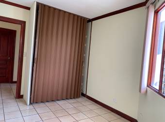 Vendo Hermosa Casa en Residencial Los Arcos La Asunción de Belén, Heredia