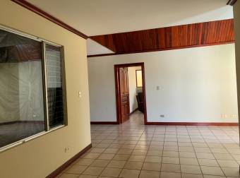 Vendo Hermosa Casa en Residencial Los Arcos La Asunción de Belén, Heredia