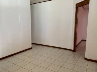 Vendo Casa en Residencial Bosques de Doña Rosa La Asunción de Belén, Heredia