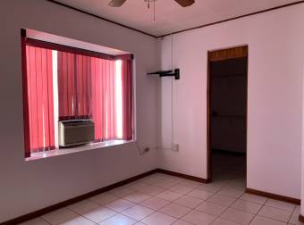 Vendo Casa en Residencial Bosques de Doña Rosa La Asunción de Belén, Heredia