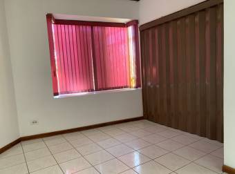 Vendo Casa en Residencial Bosques de Doña Rosa La Asunción de Belén, Heredia