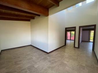 Se vende propiedad en montañas de San Antonio Escazú 22-1461 