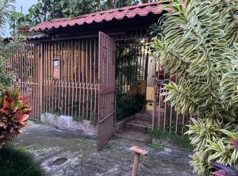 EN REMATE Casa en Urbanización La Trinidad, Alajuela