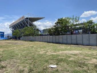 Vendo Terreno al costado este del Estadio Ricardo Saprissa. San José, Tibás, San Juan