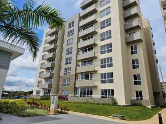 Se alquila apartamento en condominio de San Rafael Alajuela 25-1092