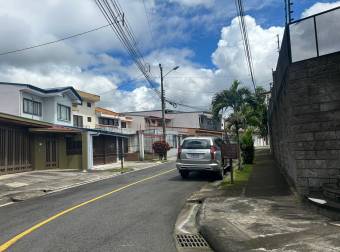 VENTA DE CASA, HEREDIA, MERCEDES NORTE, RESIDENCIAL VILLAMARIA  