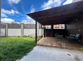 VENTA DE CASA, HEREDIA, MERCEDES NORTE, RESIDENCIAL VILLAMARIA  