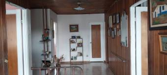 Casa en venta, San Jose, cerca de Plaza Viquez 226 mtrs2