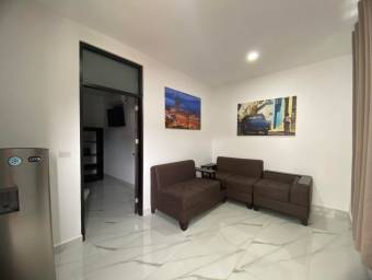 Venta de Hotel en Garabito, Puntarenas. RAH 25-101