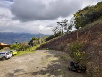 $ 600,000, 4, Cartago, Paraíso