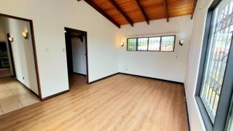 Venta de Casa en San Rafael de Heredia. RAH 25-1199