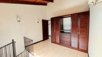 Venta de Casa en San Rafael de Heredia. RAH 25-1199