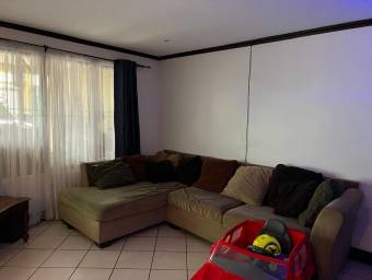 Venta de Casa en Curridabat, San José. RAH 25-512