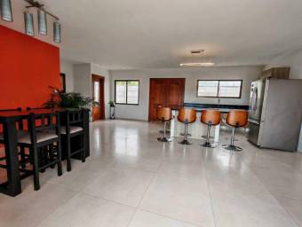 Venta de Casa en Santo Domingo, Heredia. RAH 25-984