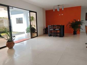 Venta de Casa en Santo Domingo, Heredia. RAH 25-984