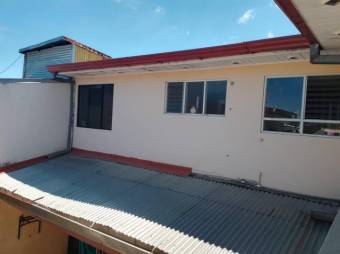 Se vende casa con apartamento en Merced San José 25-847