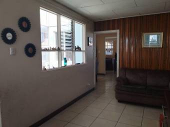 Se vende casa con apartamento en Merced San José 25-847