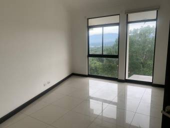 Venta de Apartamento en Uruca, Santa Ana. RAH 25-536