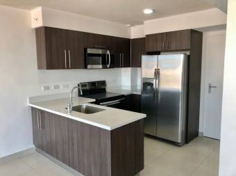 SE VENDE APARTAMENTO EN CONDOMINIO ALTAMIRA, SAN PABLO, Heredia