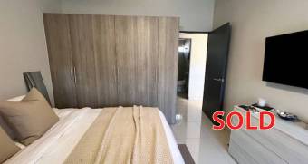 Santa Ana casa nueva en condominio venta $195.000 /Pozos