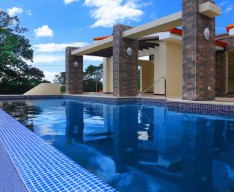 Lote a la venta en condominio ubicado en La Ceiba de Alajuela.