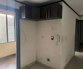 Apartamento a la venta en Residencial Monserrat en Tres Ríos.